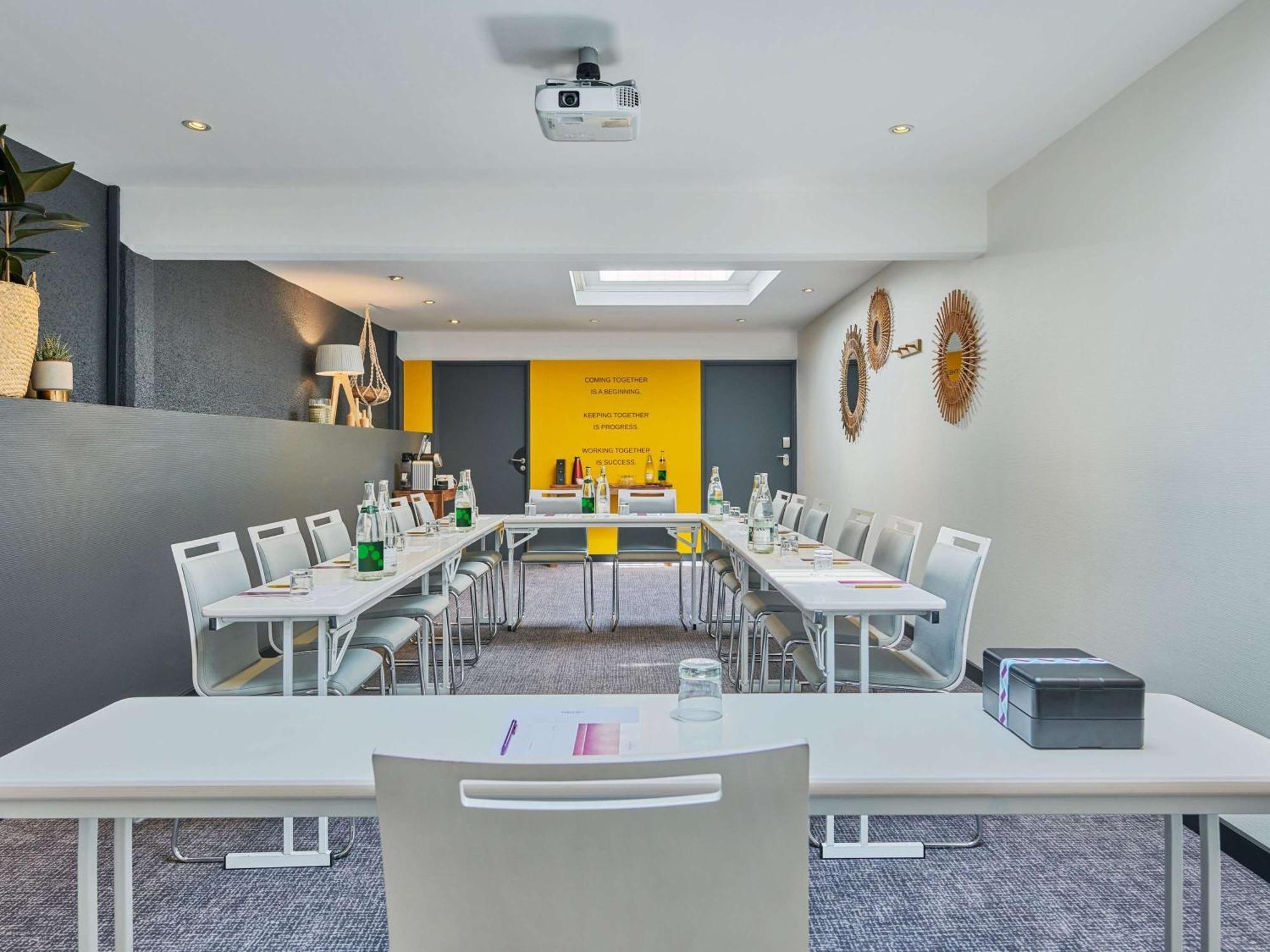 Mercure Paris 15 Porte De Versailles מראה חיצוני תמונה